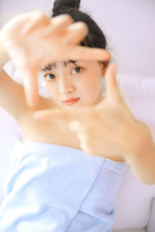被医生在妇科椅子上调图片